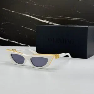 Valentino | Accessories | New Valentino Vgoldcuti White  display picture 3